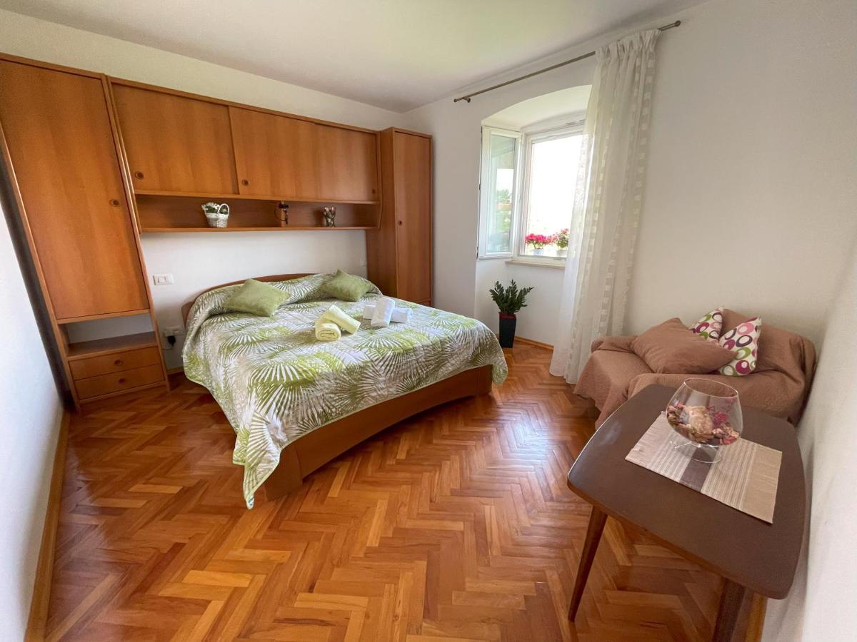 Apartment Kastel Pazin Esterno foto